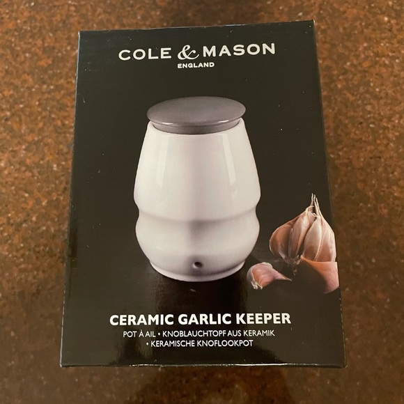 Cole & Mason Ceramic Garlic Keeper NWB - Picture 1 of 5